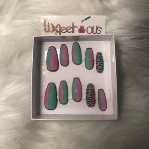 10 piece press on nails